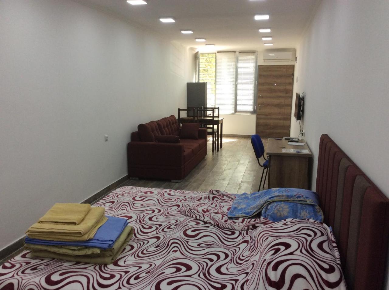 Apartment On Saryan 24 Jerevan Buitenkant foto