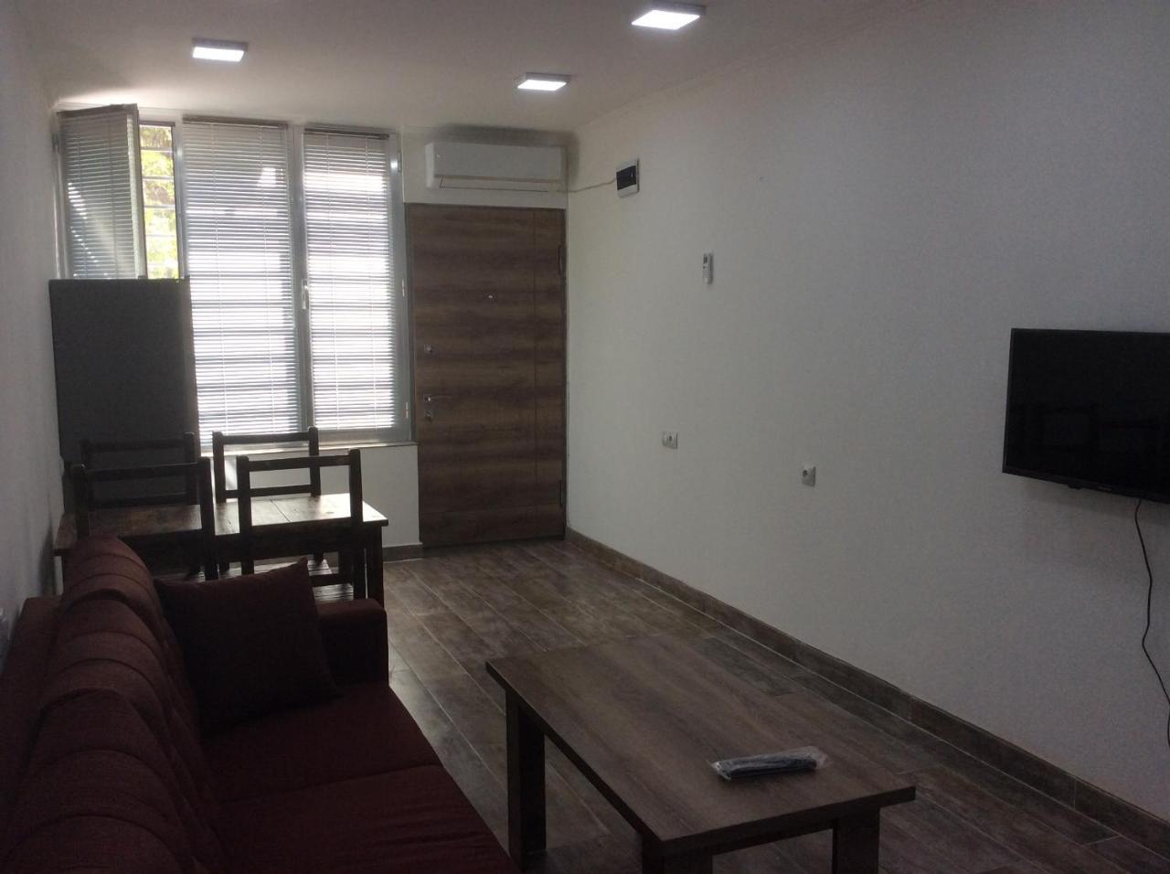Apartment On Saryan 24 Jerevan Buitenkant foto